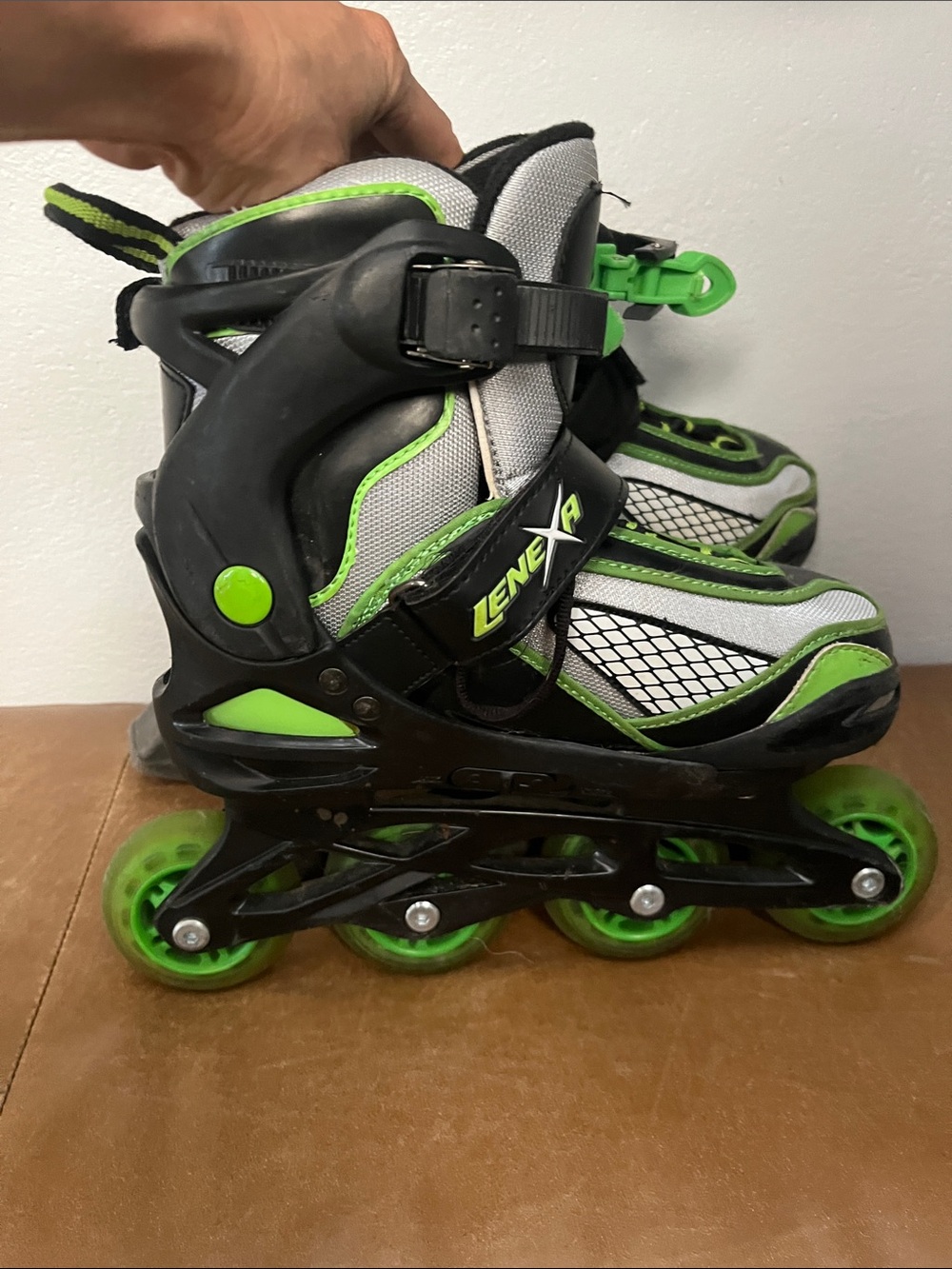 Lenexa adjustable roller blade size1-4